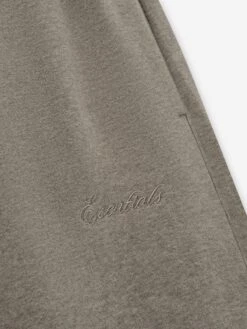 Essentials Relaxed Fleece Sweatpant With Piping 13 Essentials Relaxed Fleece Sweatpant With Piping -Fearless Fashion House 130SP258060F RELAXED FLEECE SWEATPANT WITH PIPING HOMESTEAD HEATHER TONAL PIPING 3