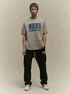 Essentials Wolves Tee -Fearless Fashion House 14