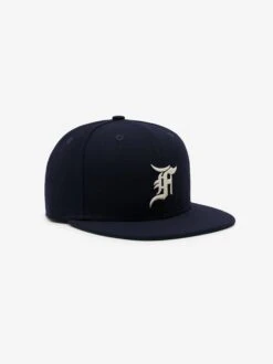 NEW ERA Essential 59Fifty Fitted Cap -Fearless Fashion House 59fifty Navy FrontAnglecopy