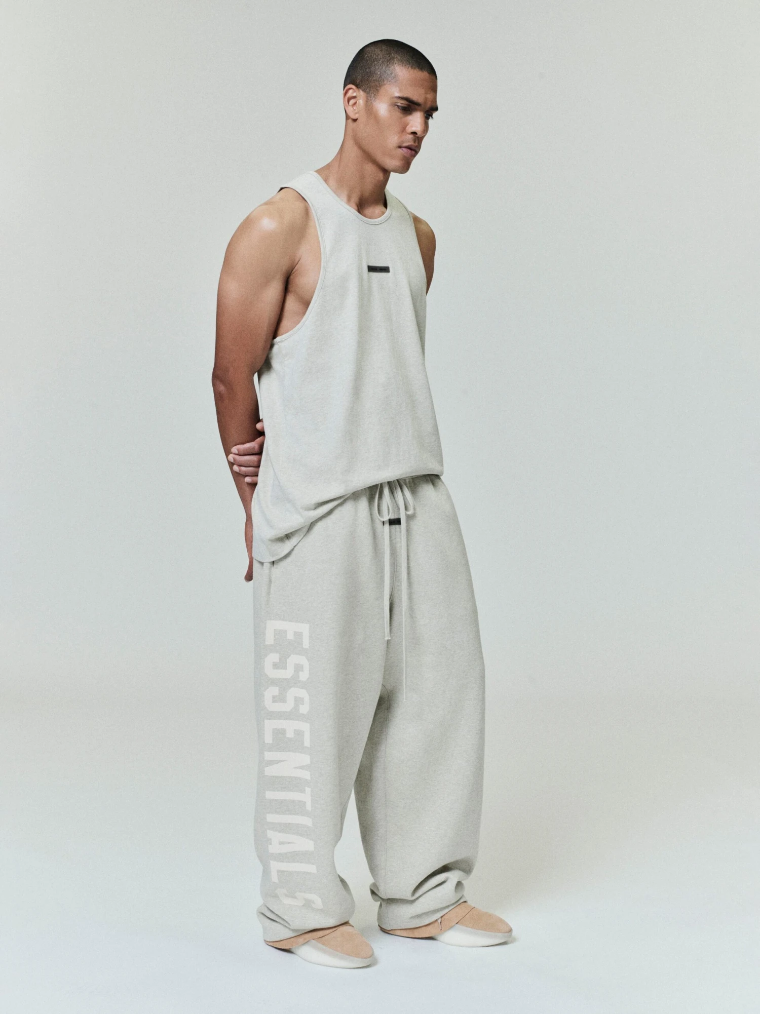 Essentials Lounge Fleece Sweatpant 3 Essentials Lounge Fleece Sweatpant