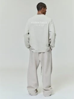 Essentials Classic Long Sleeve Tee -Fearless Fashion House ED1SP25 M23 2681 26e67786 3e4c 41fd a80b 0fa2c8e451cf